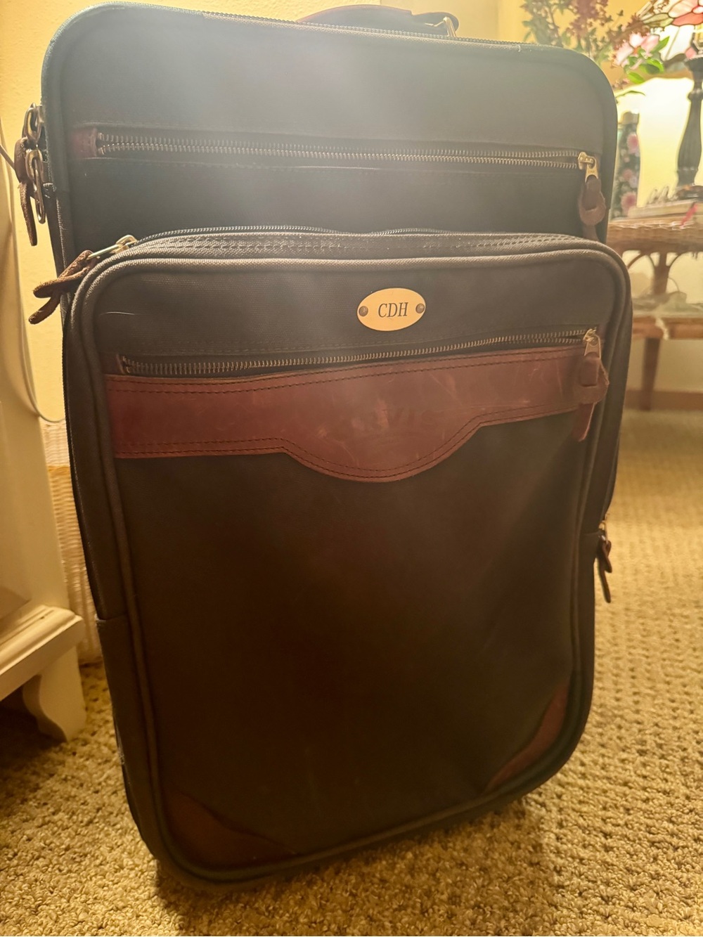 ORVIS Luggage Carry-On - Picture 2 of 8